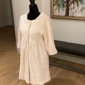 Luxurious Cream Women's Evening Jacket